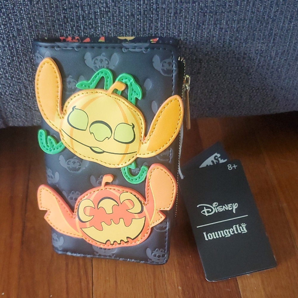 Loungefly Disney Lilo & Stitch: The Series Angel & Stitch Jack-O-Lantern Glow-in